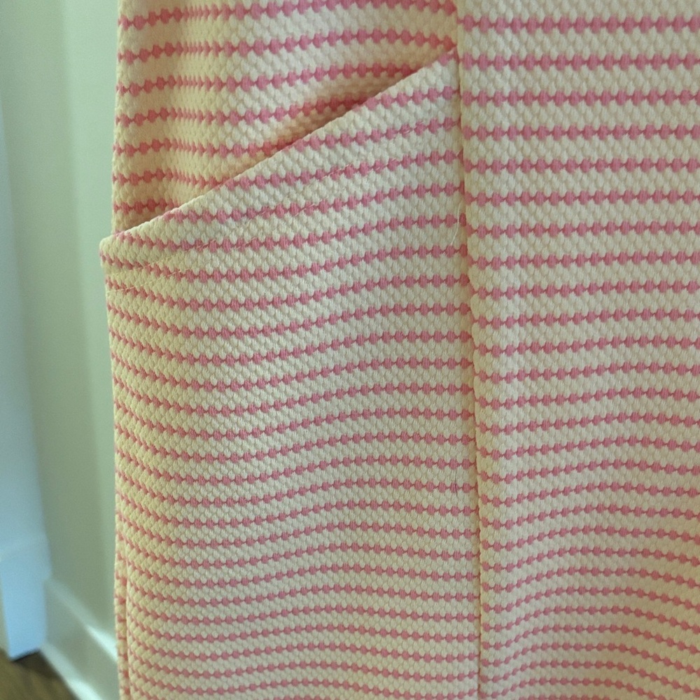 Entro Pink and Cream Striped V-Neck Top - Picture 8 of 8